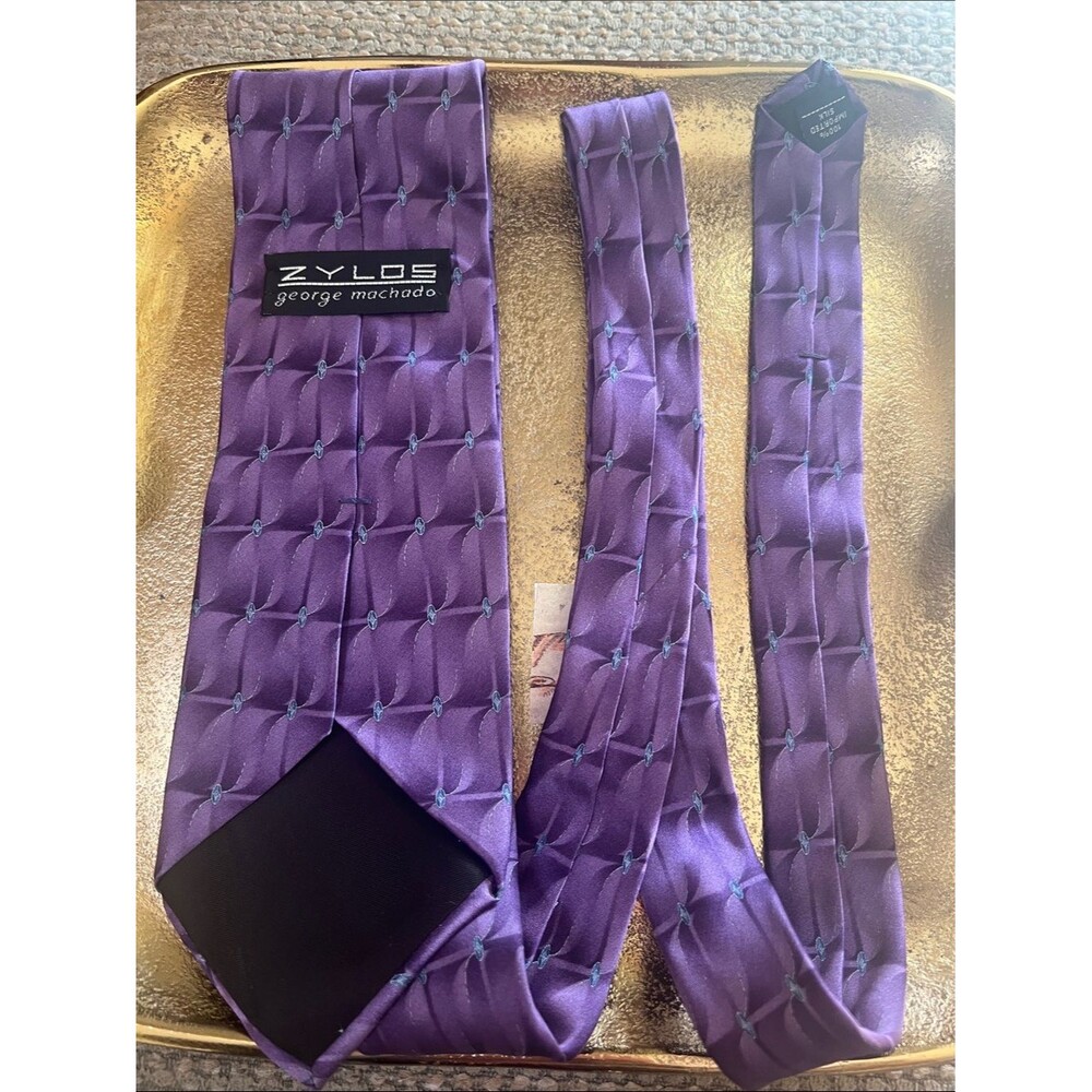 #2177**Purple Men's Silk Tie